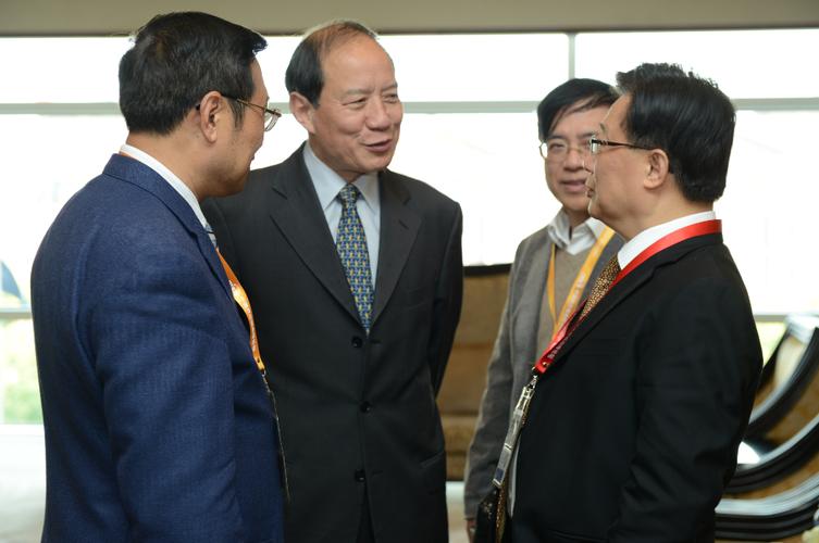 blank" href="/item/上海春宇供应链管理